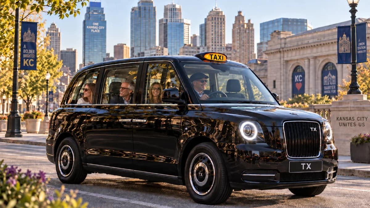 The London Detour's London taxi, a strong hero photograph